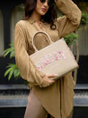 Beige color option, Currently selected