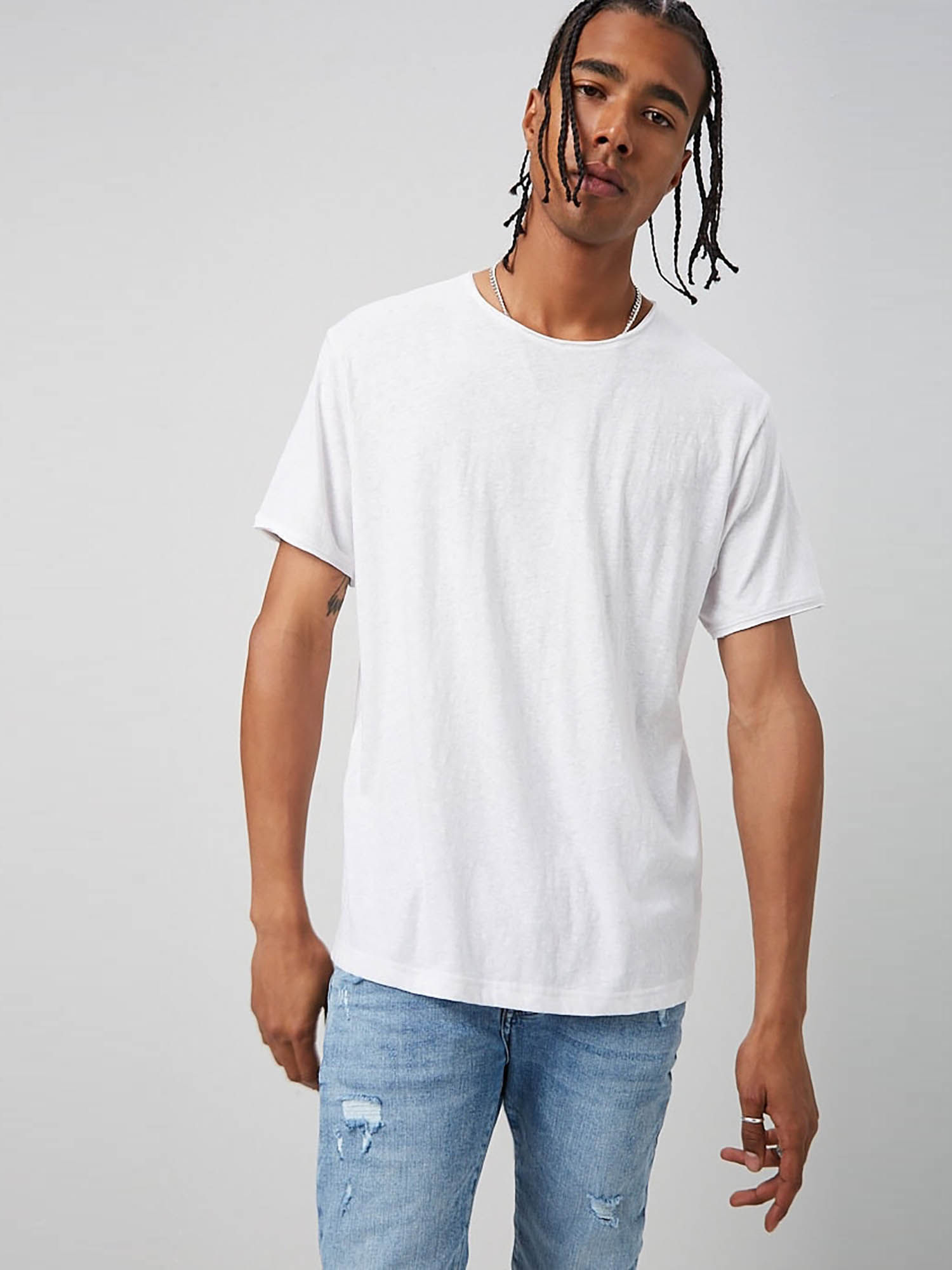 Forever 21 White Solid T-Shirt Online 