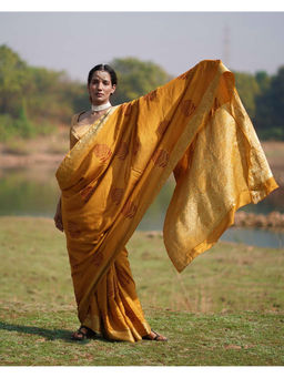 Chidiyaa - Rang Barse Keshavi Block Print Dola Silk Saree