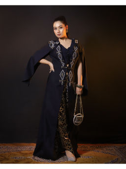 Payal Dawar - Bold Elegance Embroidered Blazer with Waistcoat and Pant (Set of 3)