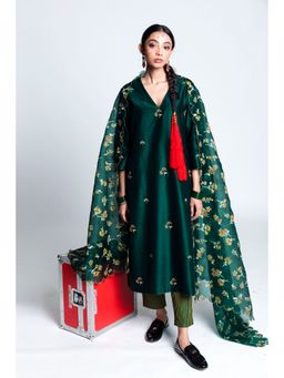 Label Earthen - Women Green Embroidered Kurta with Pant & Dupatta (Set of 3)