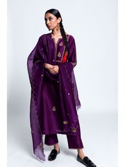 Label Earthen - Women Purple Embroidered Kurta with Pant & Dupatta (Set of 3)