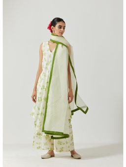 Label Earthen - Women White Floral Kurta with Palazzo & Dupatta (Set of 3)