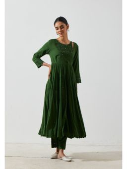 Label Earthen - Women Green Embroidered Anarkali Kurta with Pant (Set of 2)
