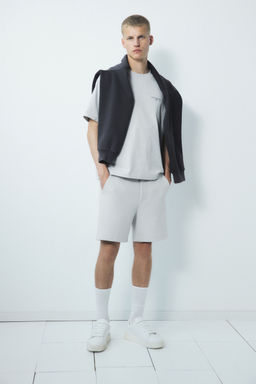 H&M - Men Grey Regular Fit Sweatshorts
