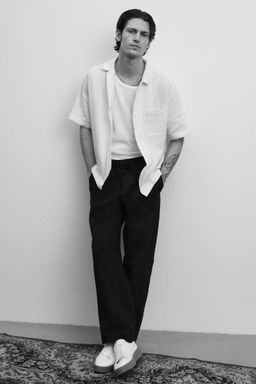 H&M - Men Black Relaxed Fit Linen Trousers