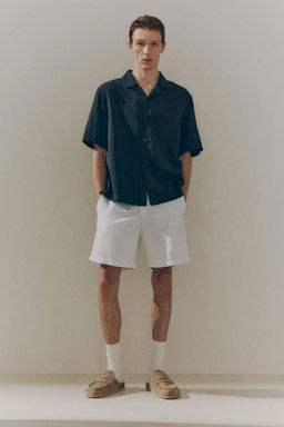 H&M - Men White Relaxed Fit Linen-Blend Shorts