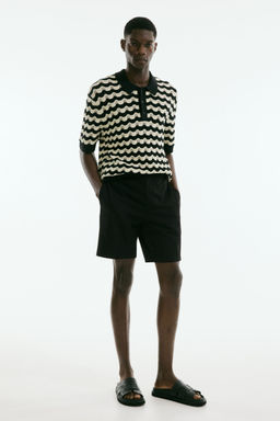 H&M - Men Black Relaxed Fit Shorts