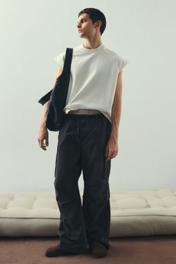 H&M - Men Grey Loose Fit Parachute Trousers