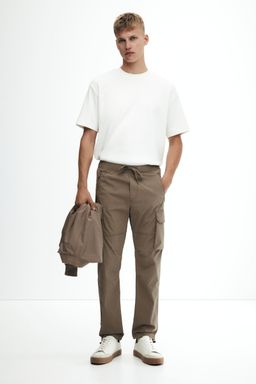 H&M - Men Beige Regular Fit Nylon Cargo Trousers