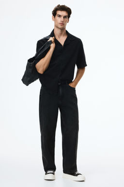 H&M - Men Black Barrel Loose Jeans