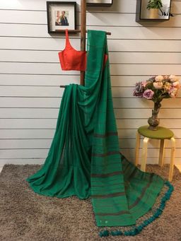 Suta - Green Mul Cotton Saree