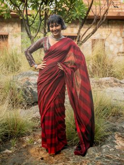 Suta - Maroon Slub Saree