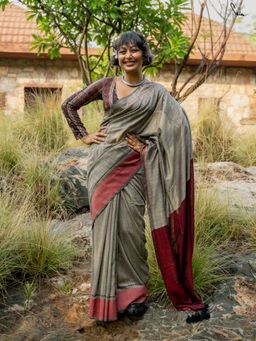 Suta - Olive Slub Saree