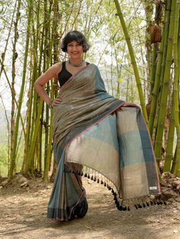 Suta - Multicolour Slub Saree