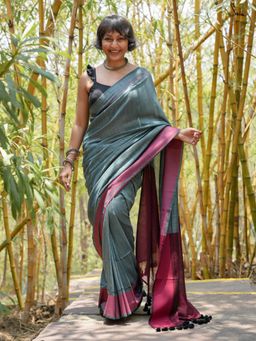 Suta - Maroon and Dull Mint Slub Saree