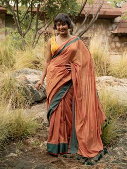 Suta - Rust Slub Saree