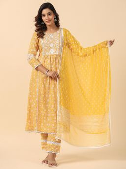 SAVI - Yellow Viscose Rayon Floral Print Lace Work A-Line Kurta with Pant & Dupatta (Set of 3)