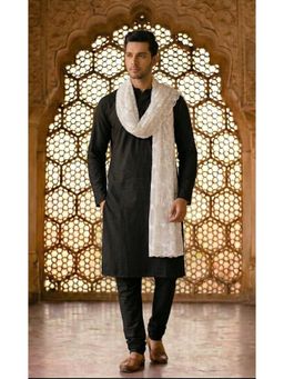 Zamour - White Embroidered Dupatta
