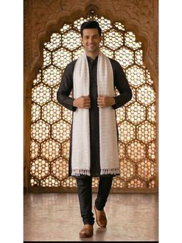 Zamour - White Embroidered Dupatta