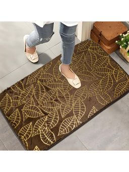 Black Gold - Premium Velvet Leaf Design Anti-Slip Floor Mat Brown