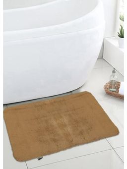 Black Gold - Galaxy Rabbit Fur Eco-Friendly Ultra Soft Faux Plush Floor Mat Gold (Pack of 3)