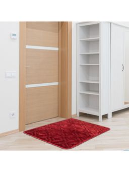 Black Gold - Premium Microfiber Hive Door Mat Maroon