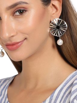 Zoey - White Women Earrings