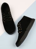 Black color option, Sold out, Currently selected