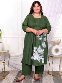Miravan - Plus Size Green Floral Print Kurta and Palazzo (Set of 2)