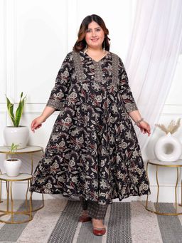 Miravan - Plus Size Black Floral Printed Anarkali and Palazzo (Set of 2)