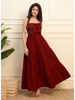 Deebaco - Maroon Embroidered Comfortable Dress