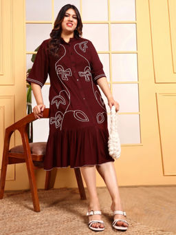 Deebaco - Maroon Solid/Plain Comfortable Dress