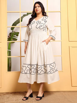 Deebaco - Off White Embroidered Comfortable Dress