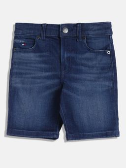 Tommy Hilfiger - Boys Regular Fit Solid Mid Rise Shorts