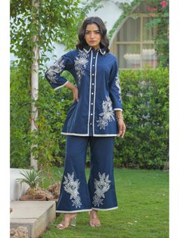 Autumnlane - Blue Solid/Plain Collar Neck Kurta With Pant