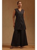 Charcoal color option, Currently selected