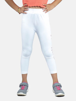 KiddoPanti - Girls White Savage Printed Capri