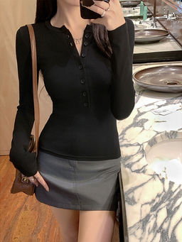 Outzidr - Street Black Front Button Down Fitted Top