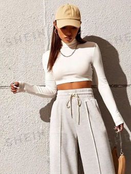 Outzidr - Street White High Neck Crop Top