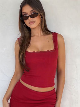 Outzidr - Street Red Square Neck Top with Lace Inserts