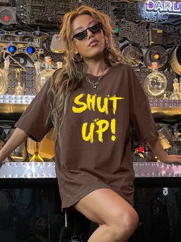 Outzidr - Street Brown Chest Print Graphic T-Shirt