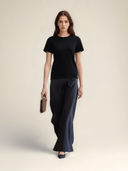 Black color option, Currently selected