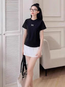 Black color option, Currently selected