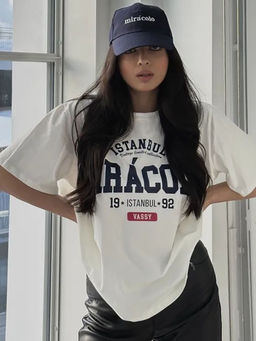 Outzidr - Street White Graphic Printed Oversized T-Shirt