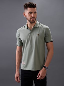 Giordano - Men Olive Slim Fit Cotton Solid Polo T-Shirt