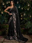Black color option, Sold out, Currently selected