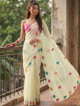 SATRANI - Off-White Printed Hand Work Scalloped Border Chiffon Saree