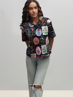 VERO MODA - Black Floral Printed T-Shirt