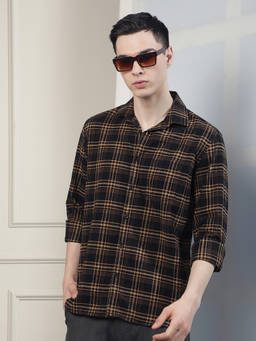 CRIMSOUNE CLUB - Men Black Checks Cotton Shirt